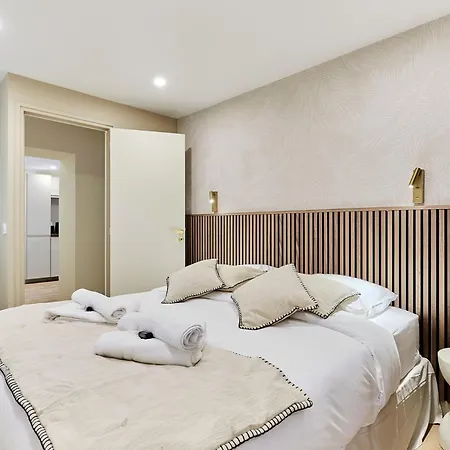 Résidence Centre De By Studioprestige Appartamento *