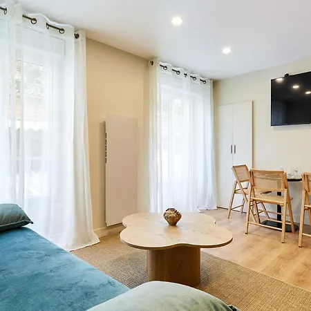 Résidence Centre De By Studioprestige Apartamento *